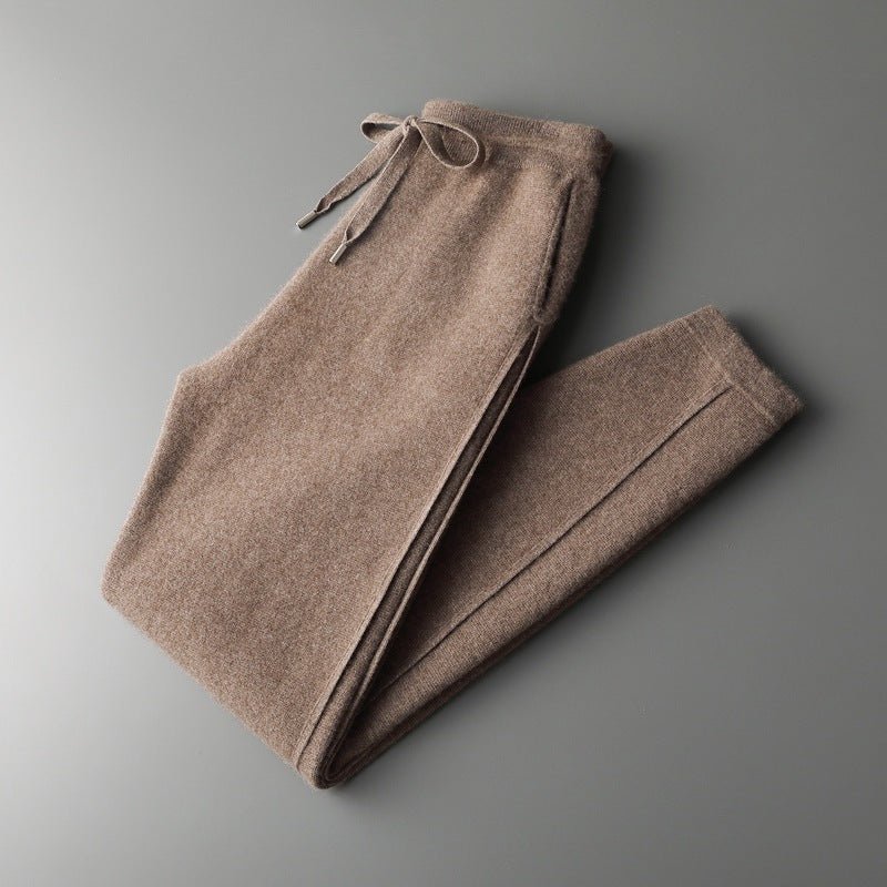 Le pantalon en cachemire pour homme : l’élégance hivernale à son apogée - Louis Alat