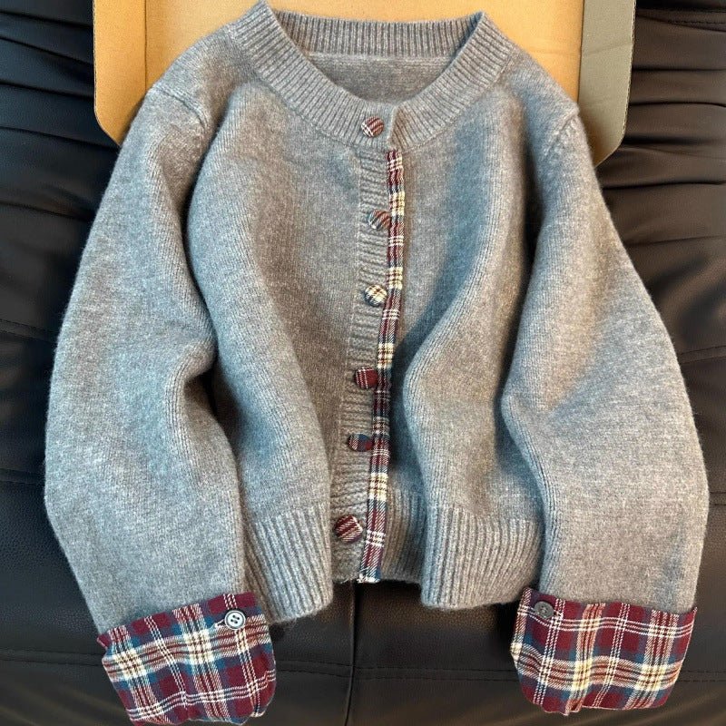 Cardigan Femme Classique à Carreaux – Coupe Loose & Détails Contrastés - Louis Alat