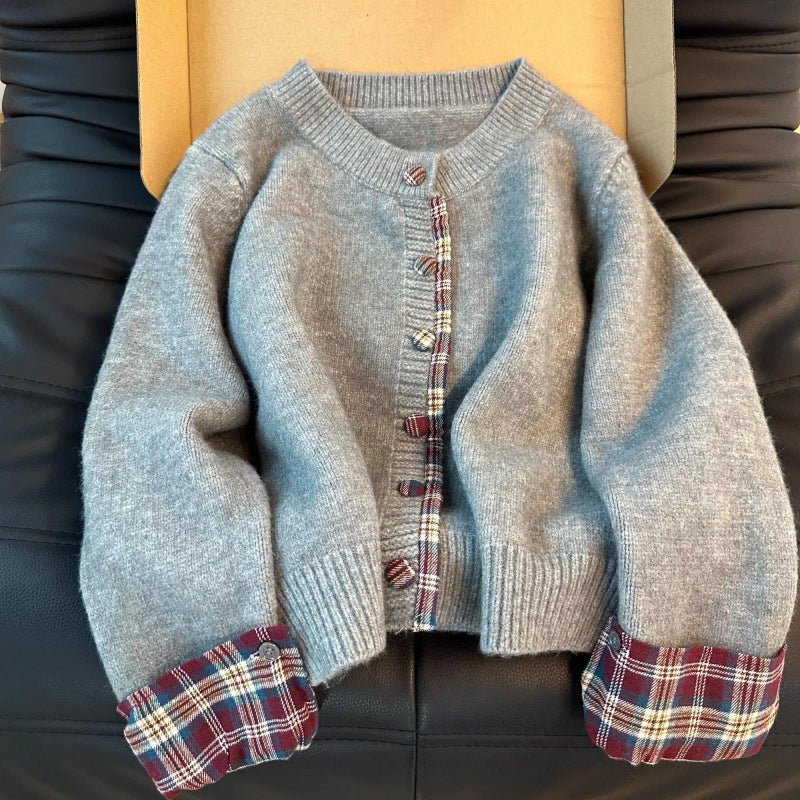 Cardigan Femme Classique à Carreaux – Coupe Loose & Détails Contrastés - Louis Alat