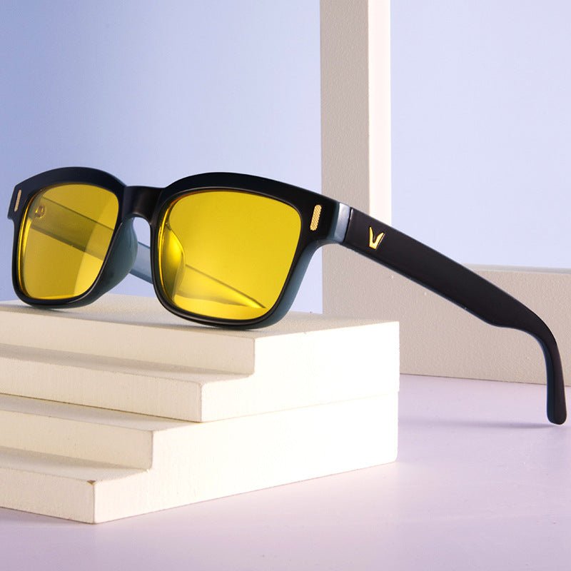 Lunettes de Soleil Iconiques - Style Rétro & Signature Architecturale - Louis Alat