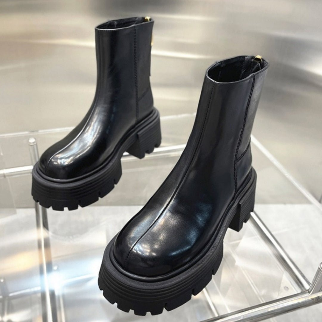 Bottines courtes femme “Midnight Luxe” – Talon épais & coupe chic - Louis Alat