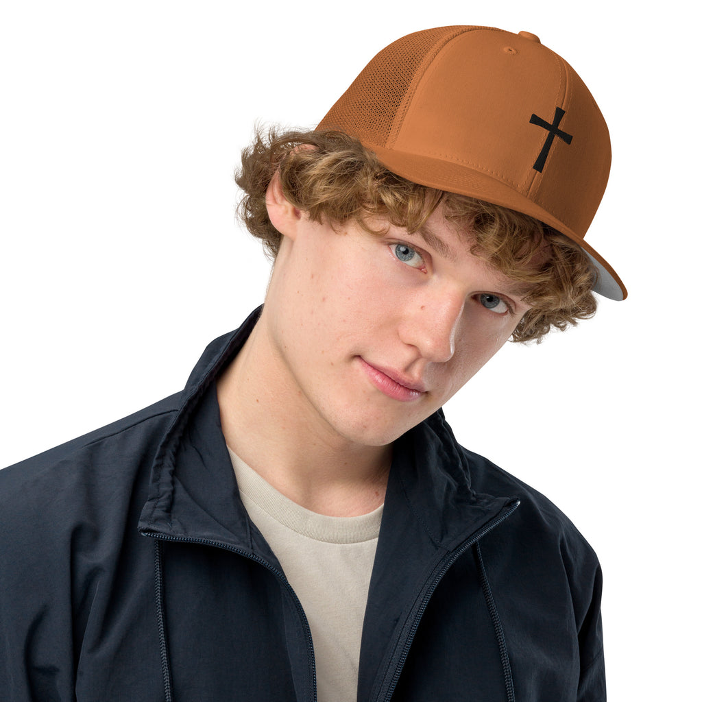 Closed - Back Trucker Cap – Style Y2K Rétro & Confort Moderne - Louis Alat