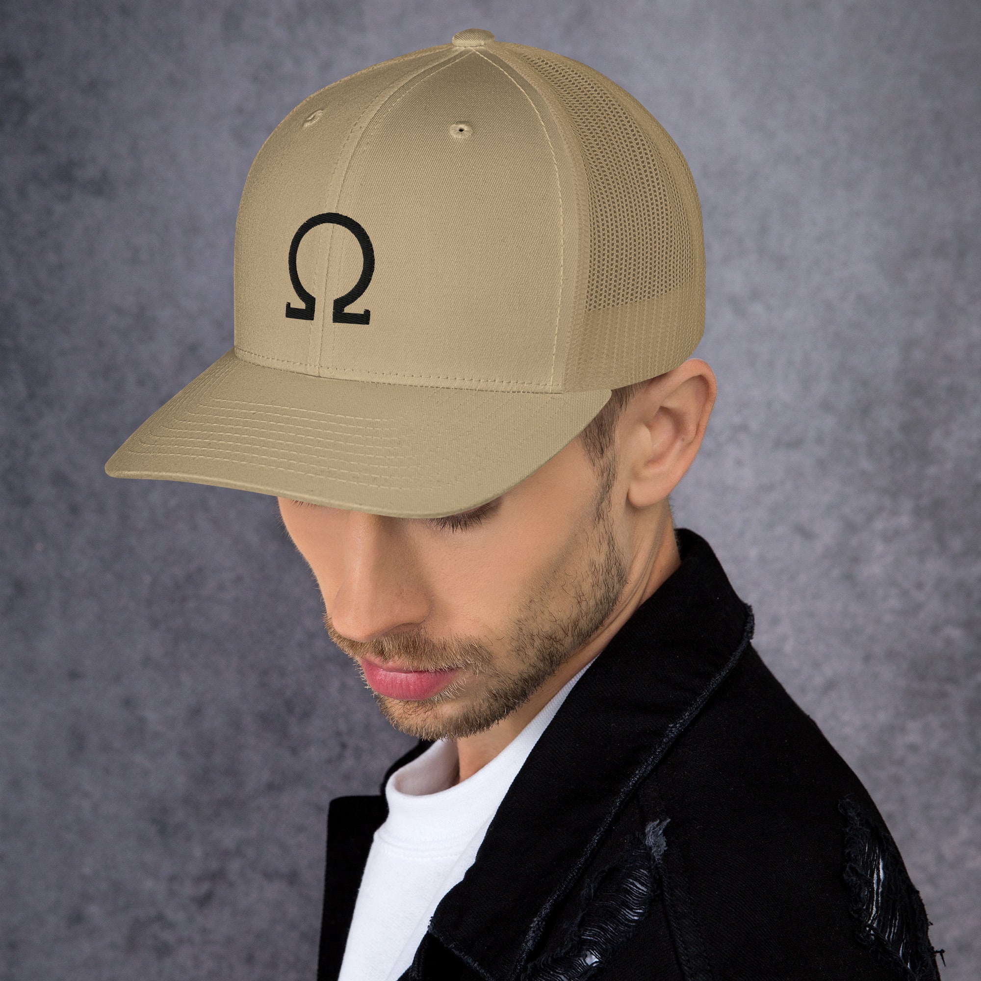 Casquette Trucker Premium Louis Alat – Élégance Structurée & Confort Aéré - Louis Alat